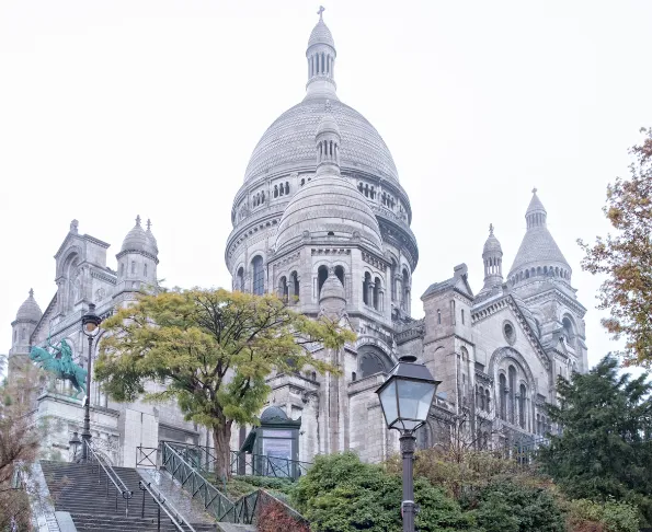 Basilique-du-Sacré-Cœur-Destination By Paris Tours Cab