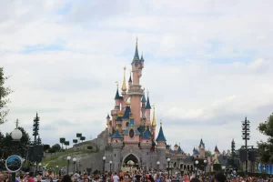 Airport Shuttle Cab Service to Disneyland Paris