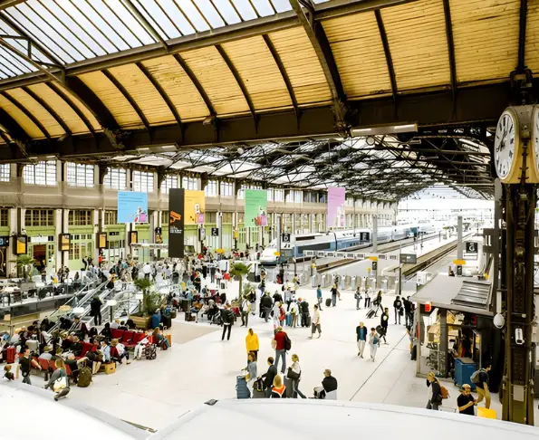 Paris Gare de Lyon Railway Station Des img