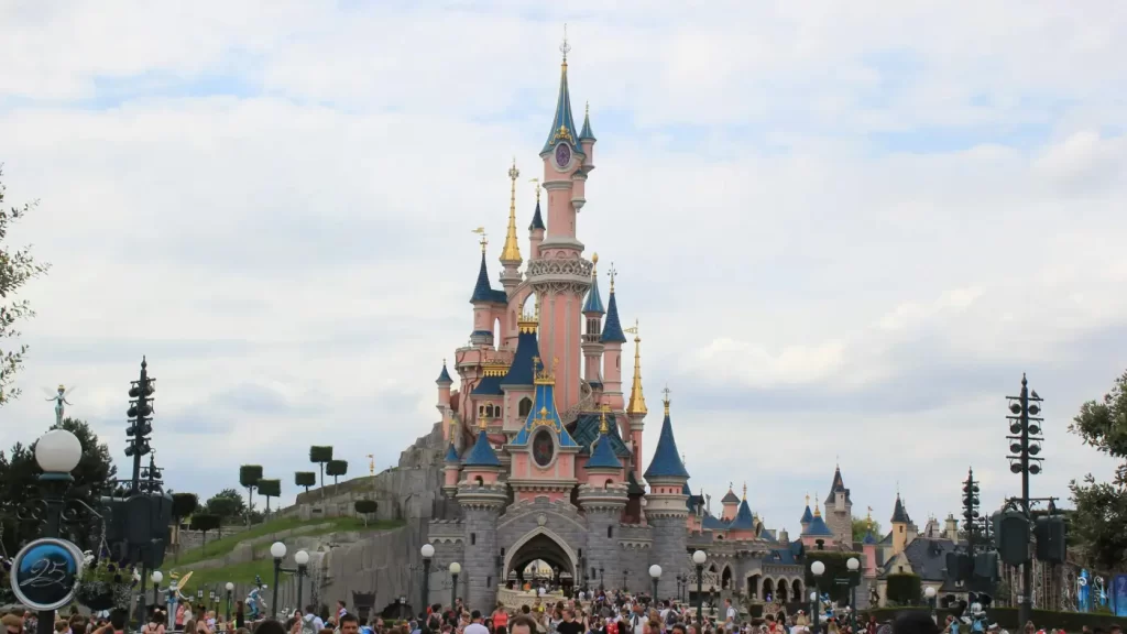 DisneyLand Cab By Paris Tours Cab